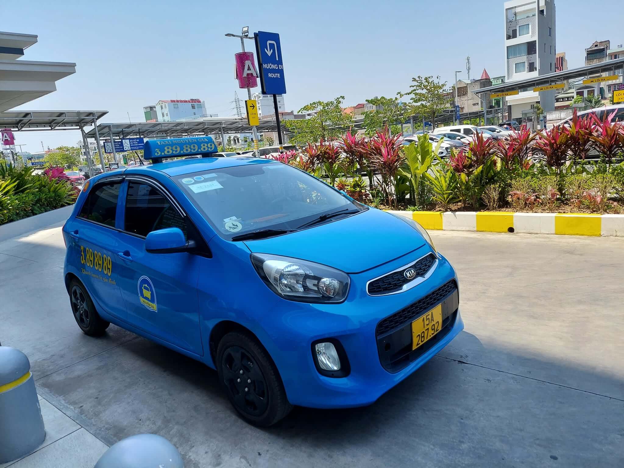 Dịch vụ taxi Nguyễn Gia