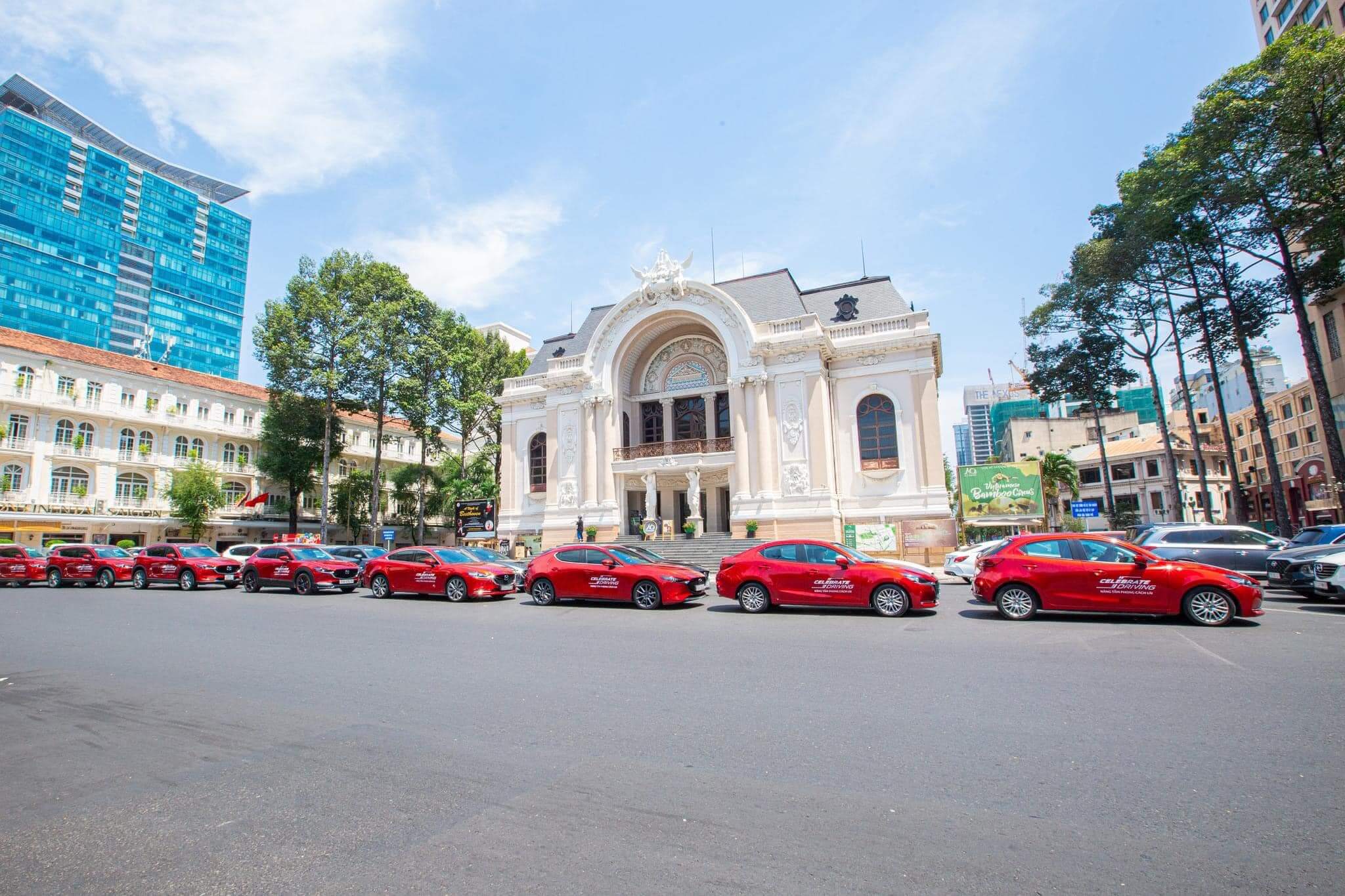 Hệ thống xe taxi Sao Đỏ