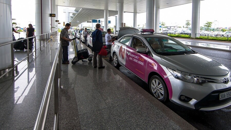 Taxi Airport sẵn sàng phục vụ khách