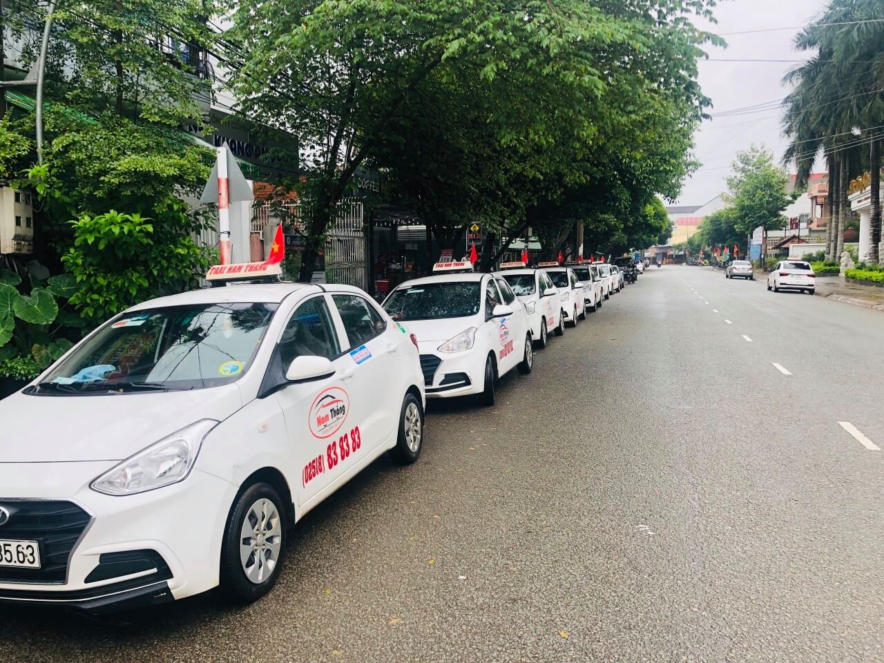 Taxi Nam Thắng sẵn sàng phục vụ khách