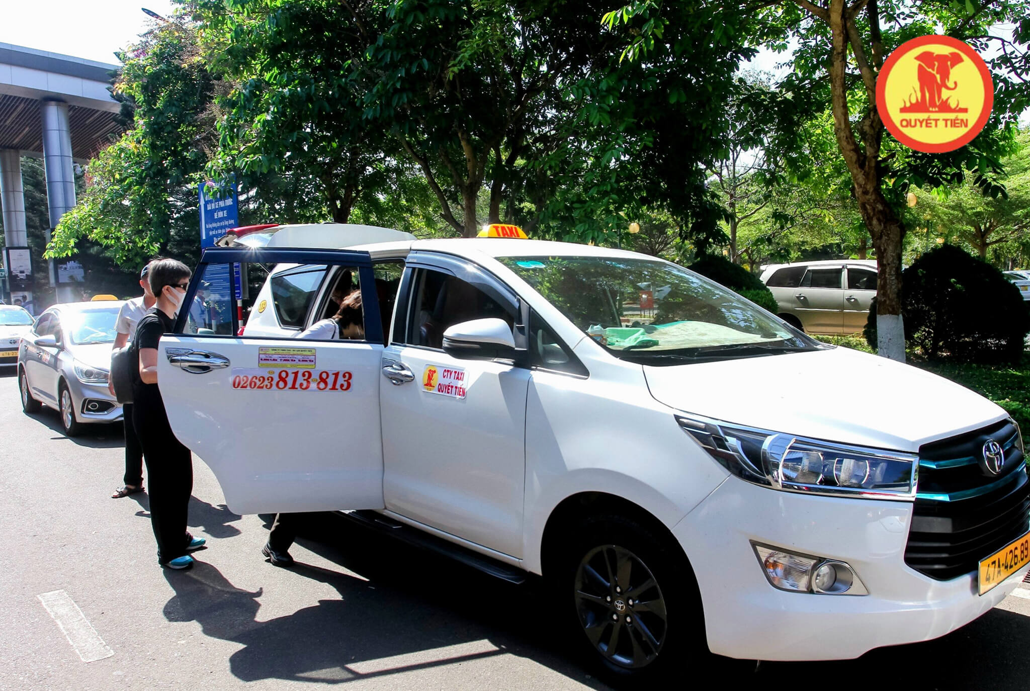 Taxi Quyết Tiến