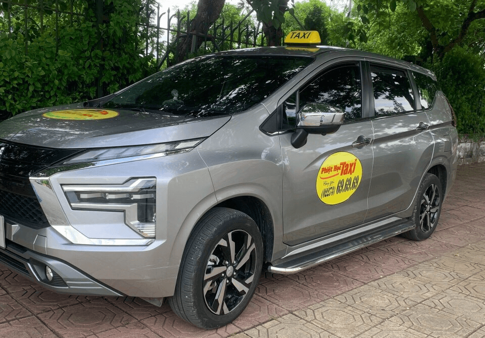 Xe taxi Phiệt Học