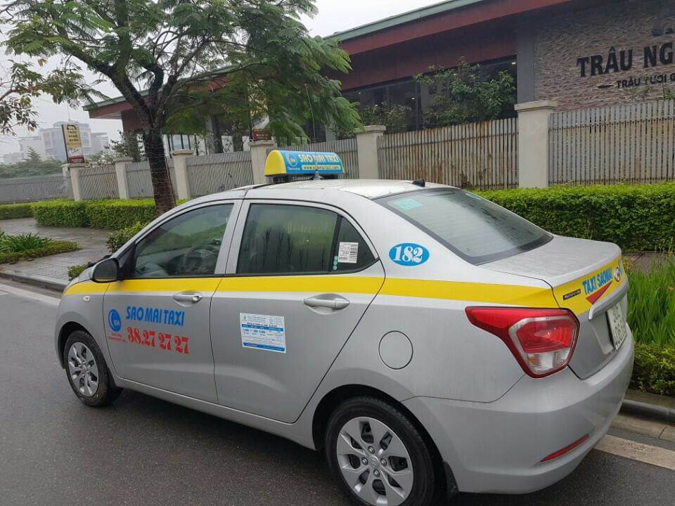 Xe taxi Sao Mai 4 chỗ