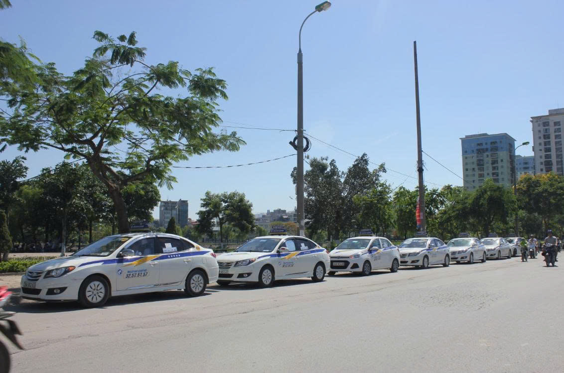Taxi An Hảo sẵn sàng phục vụ khách
