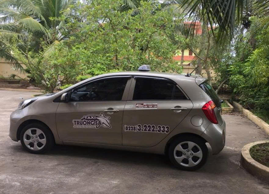 Trường Sa Taxi sẵn sàng phục vụ khách
