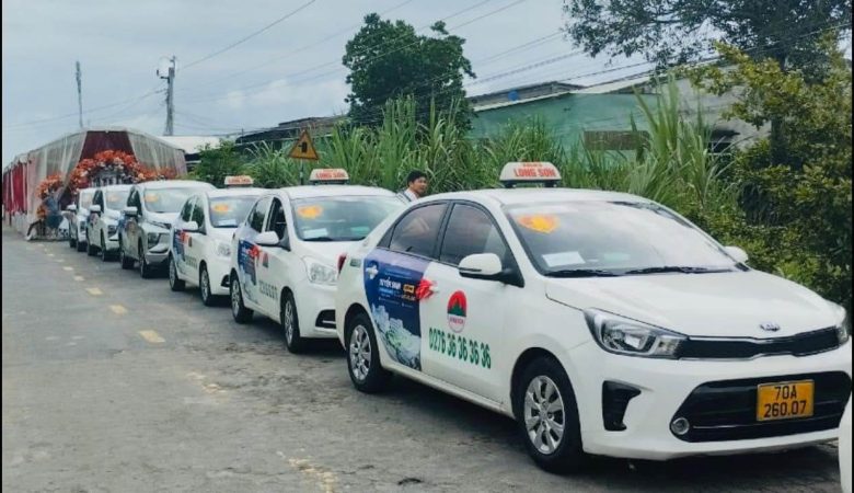 Hệ thống xe taxi Long Sơn