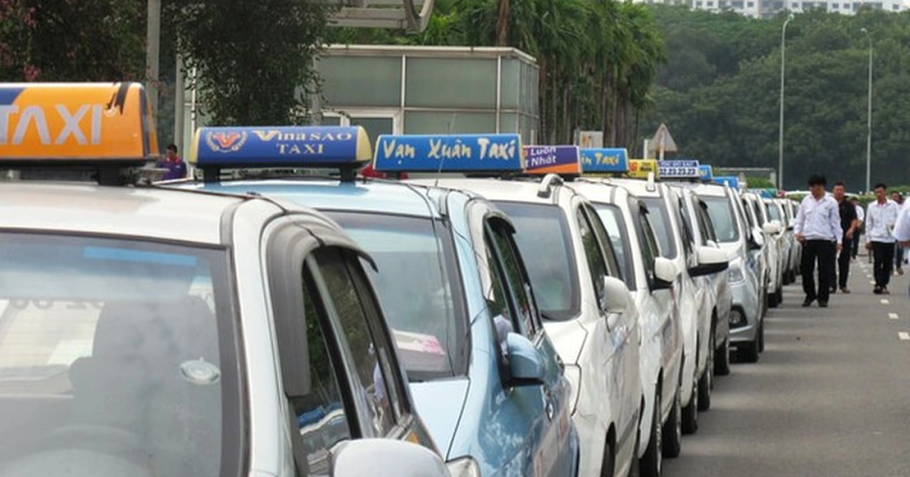 Taxi Tắc Cậu đồng hành cùng khách trên mọi hành trình