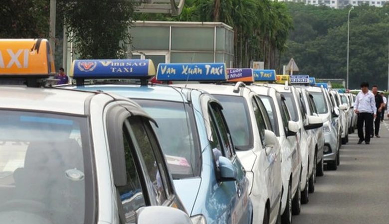 Taxi Tắc Cậu đồng hành cùng khách trên mọi hành trình