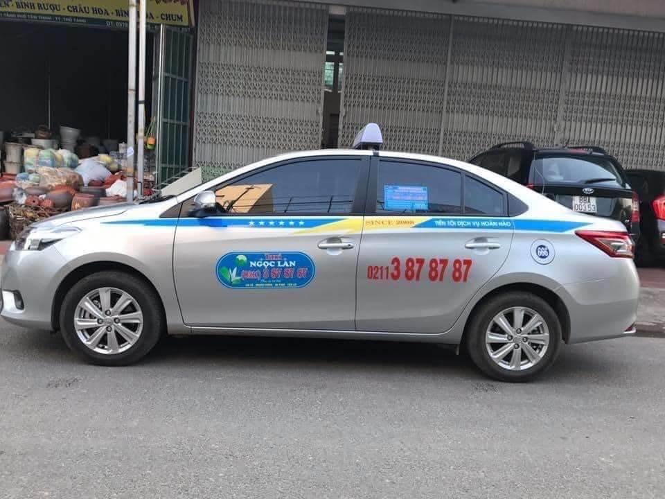 Taxi Ngọc Lan